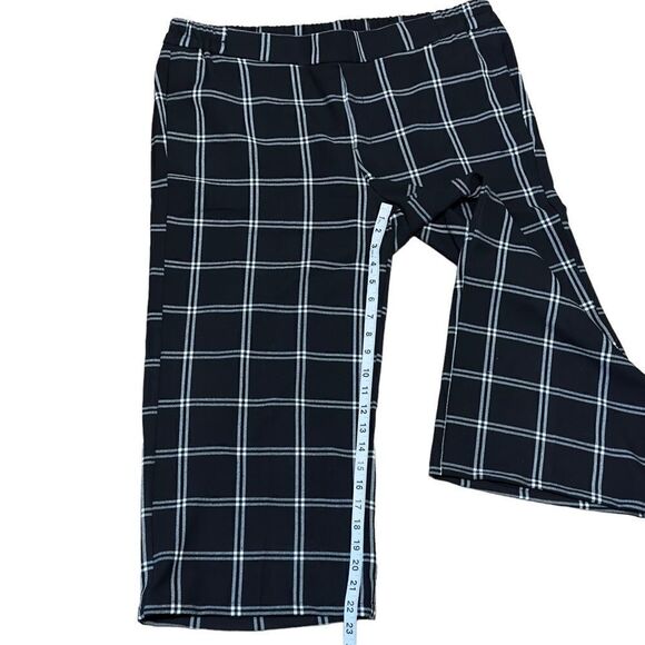 Old Navy Black & White Window Pane Wide Leg Capri Pants XLARGE - Picture 9 of 12